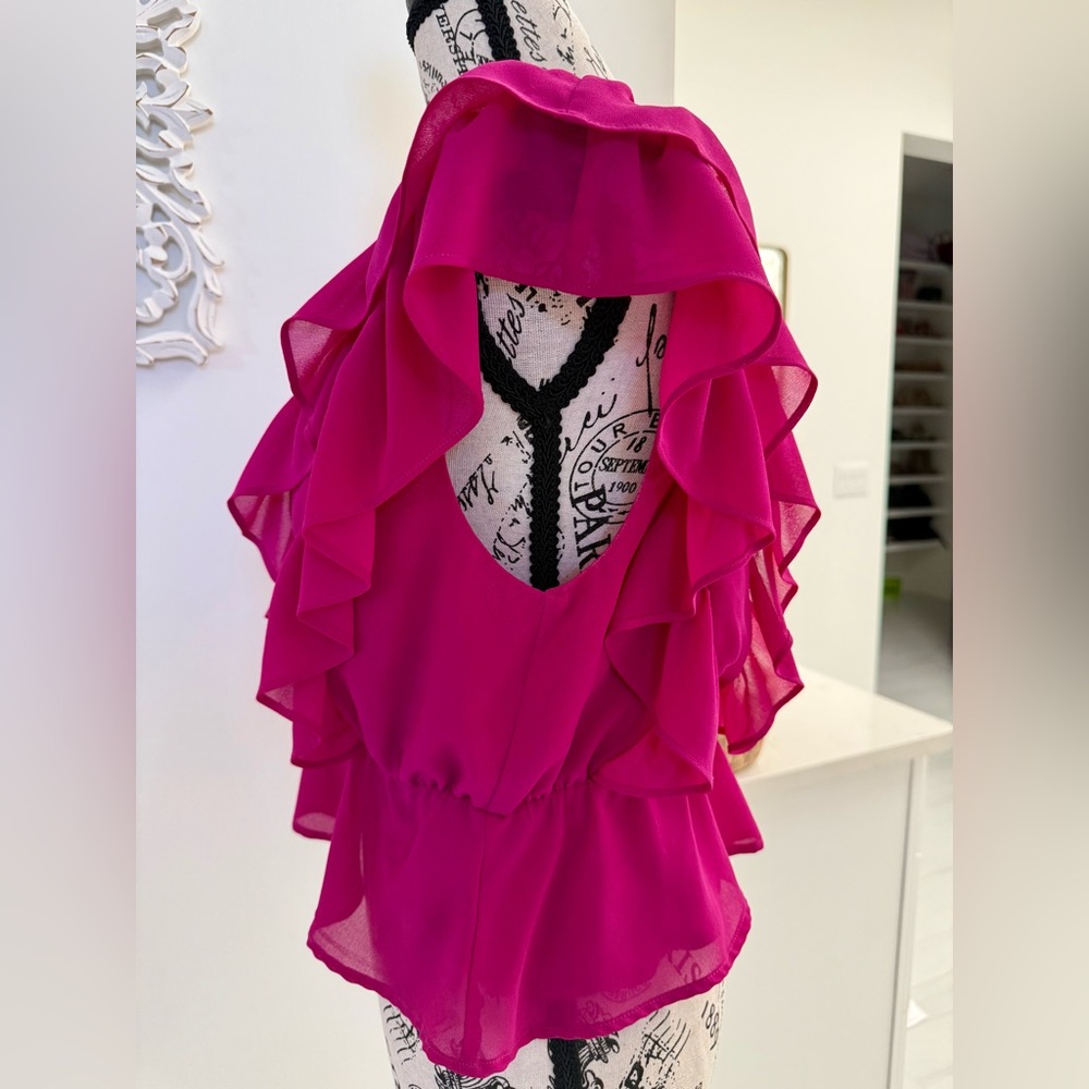 Wayf Fuchsia Ruffle Blouse - Picture 4 of 6